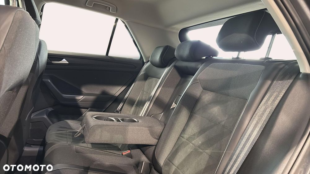 Volkswagen T-Roc 1.5 TSI Style DSG - 17