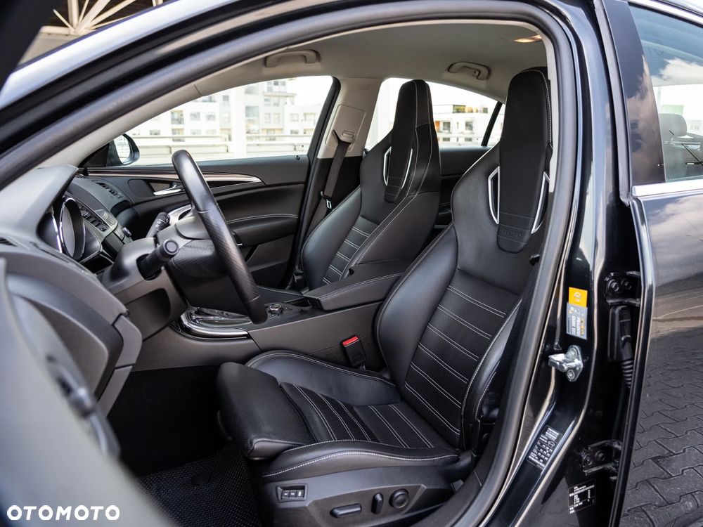 Opel Insignia 2.0 Bi Turbo CDTI 4x4 - 34