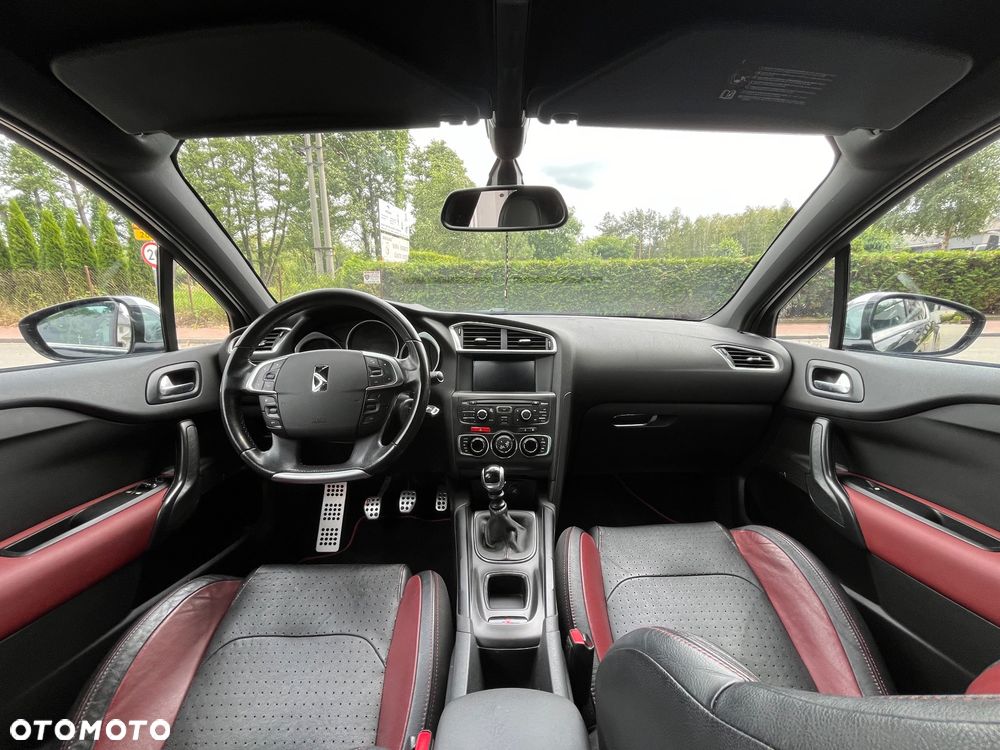 Citroën DS4 1.6 THP SportChic - 22