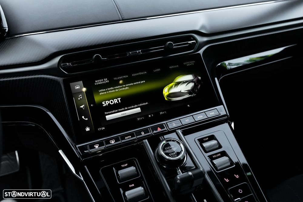 Aston Martin Vantage Coupe V8 - 50