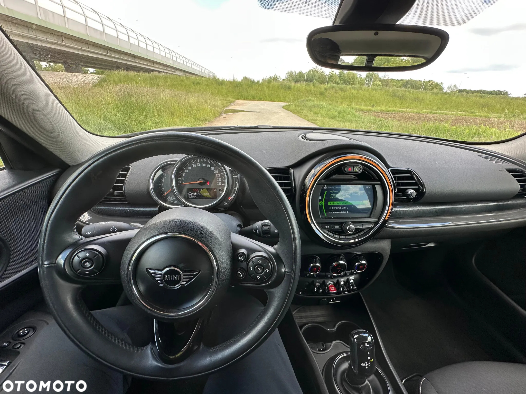 MINI Clubman Cooper D Essential Trim - 6