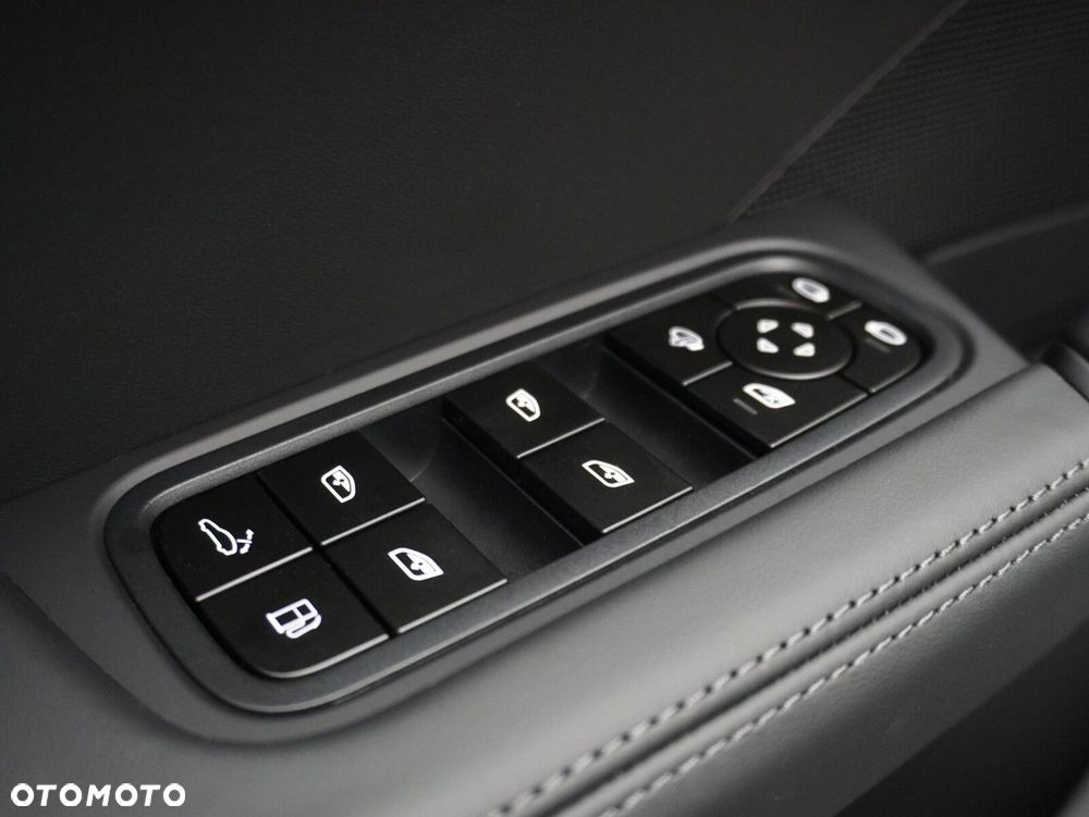Porsche Cayenne E-Hybrid PHEV Black Edition - 21