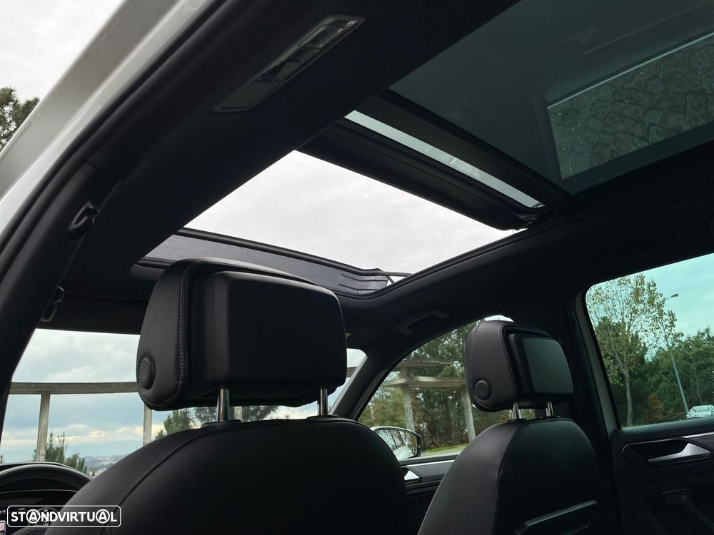 VW Tiguan 2.0 TDI R-Line DSG - 43