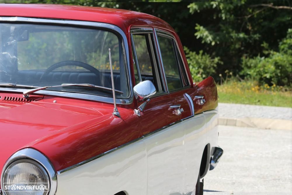 Austin Cambridge - 7