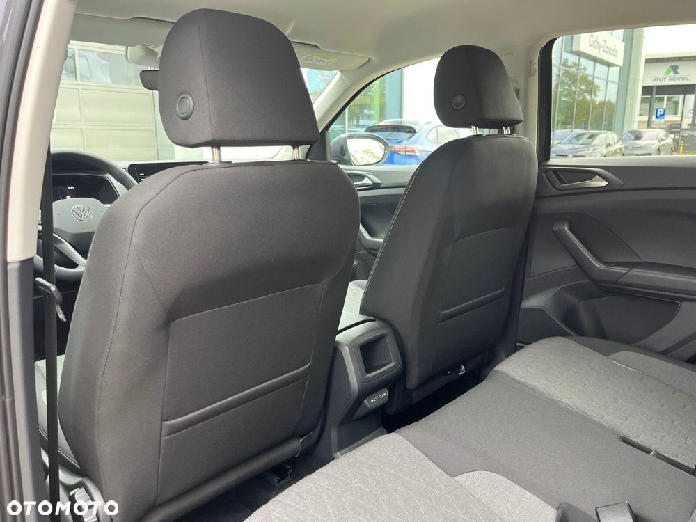 Volkswagen T-Cross - 25