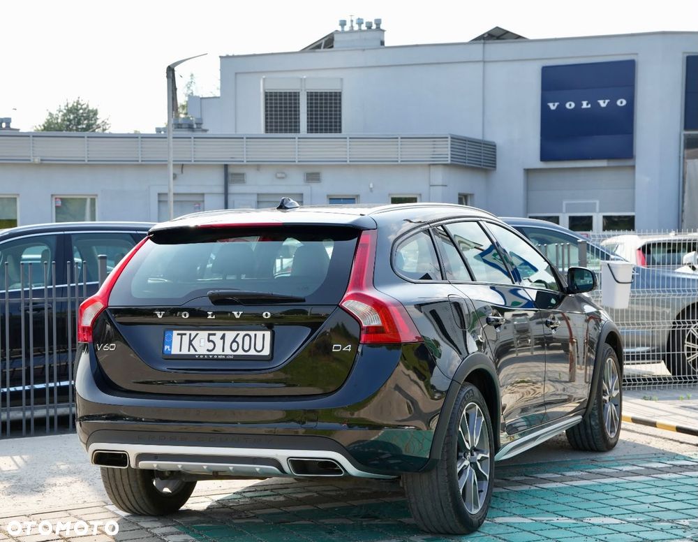 Volvo V60 D4 Drive-E Summum - 4