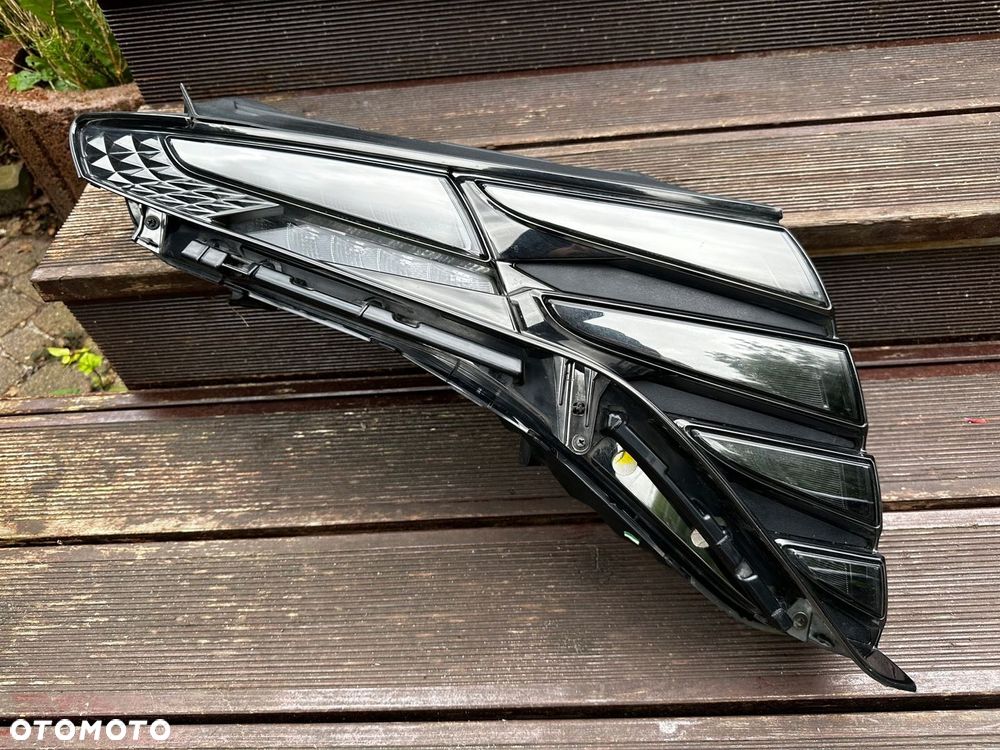 HYUNDAI TUCSON IV lampy przód przednie LED komplet 2021 - 9
