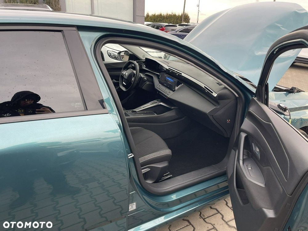 Peugeot 308 BlueHDi 130 EAT8 Active Pack - 8