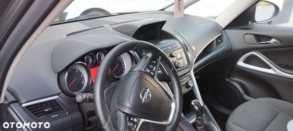 Opel Zafira - 5