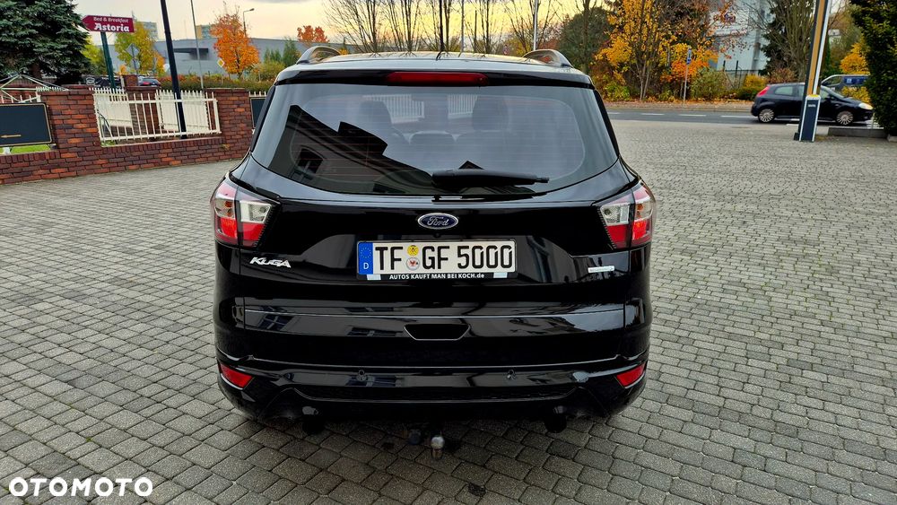 Ford Kuga 1.5 EcoBoost 2x4 ST-Line - 9
