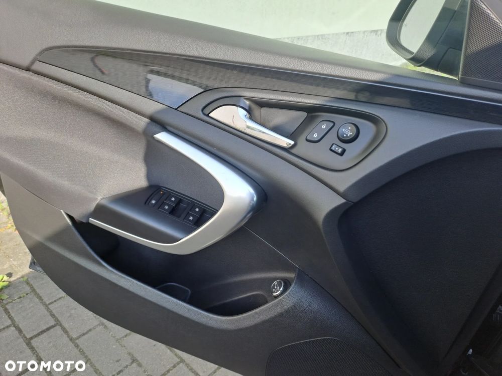 Opel Insignia 2.0 Automatik Business Edition - 29