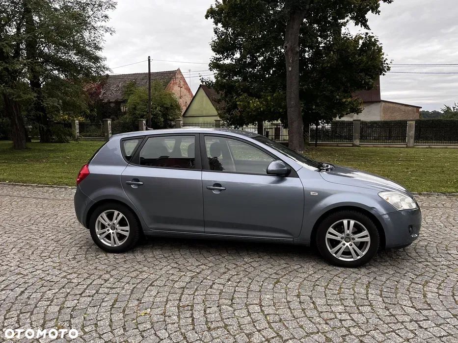 Kia Ceed Cee'd 1.4 Comfort - 3