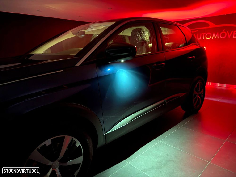 Peugeot 3008 1.5 BlueHDi Allure EAT8 - 38