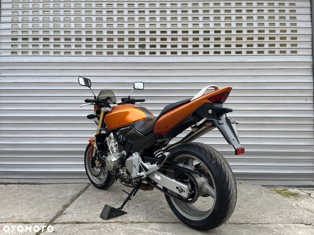 Honda CB - 12