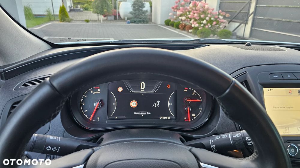 Opel Insignia 2.0 Bi Turbo CDTI 4x4 - 21