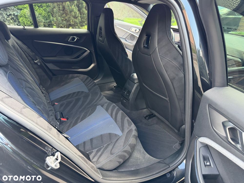 BMW Seria 1 120d xDrive Edition M Sport Shadow - 27