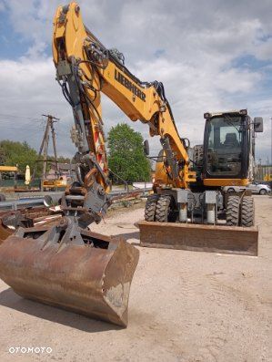 Liebherr A 912 COMPACT - 4
