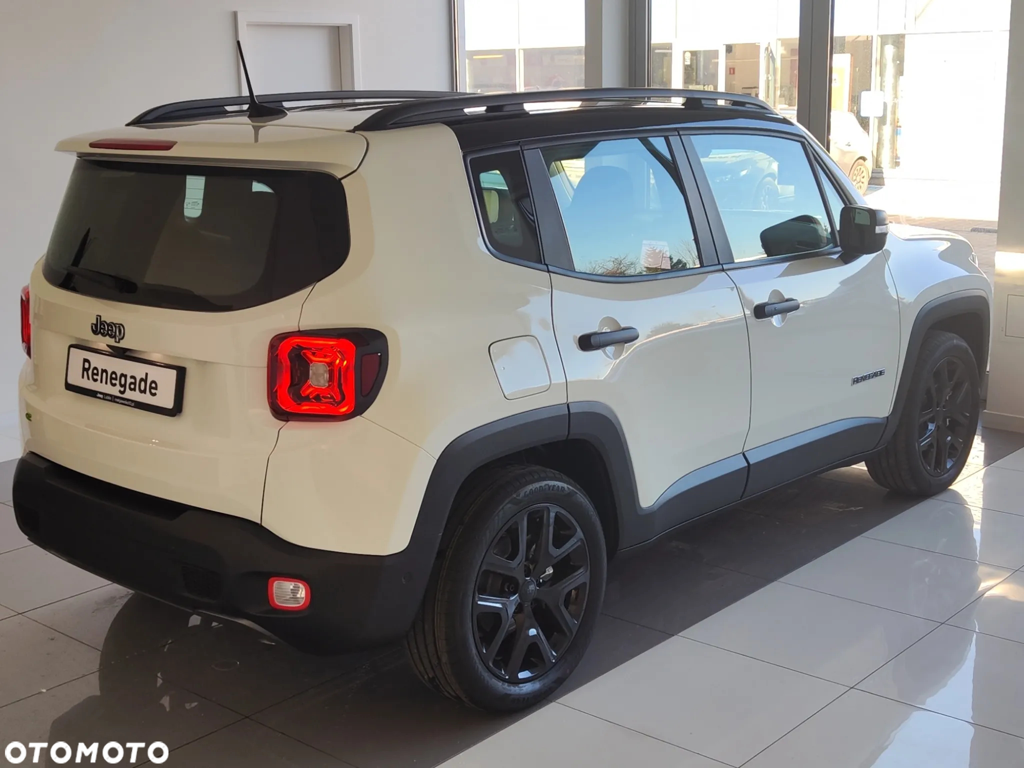 Jeep Renegade 1.5 T4 mHEV Summit FWD S&S DCT - 7