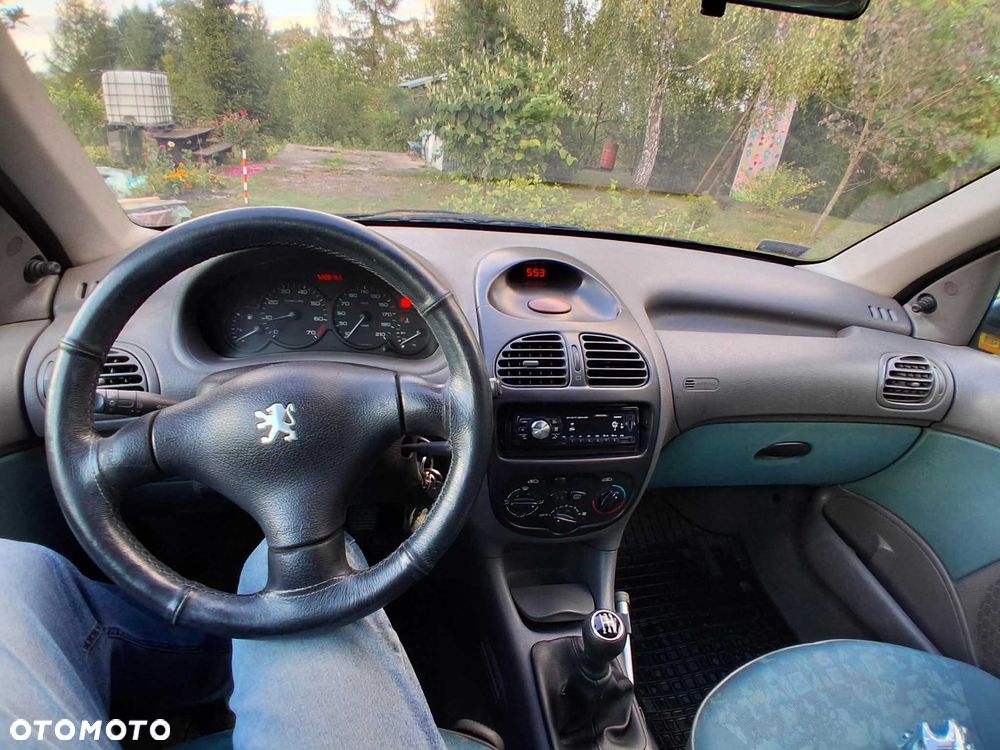 Peugeot 206 - 4