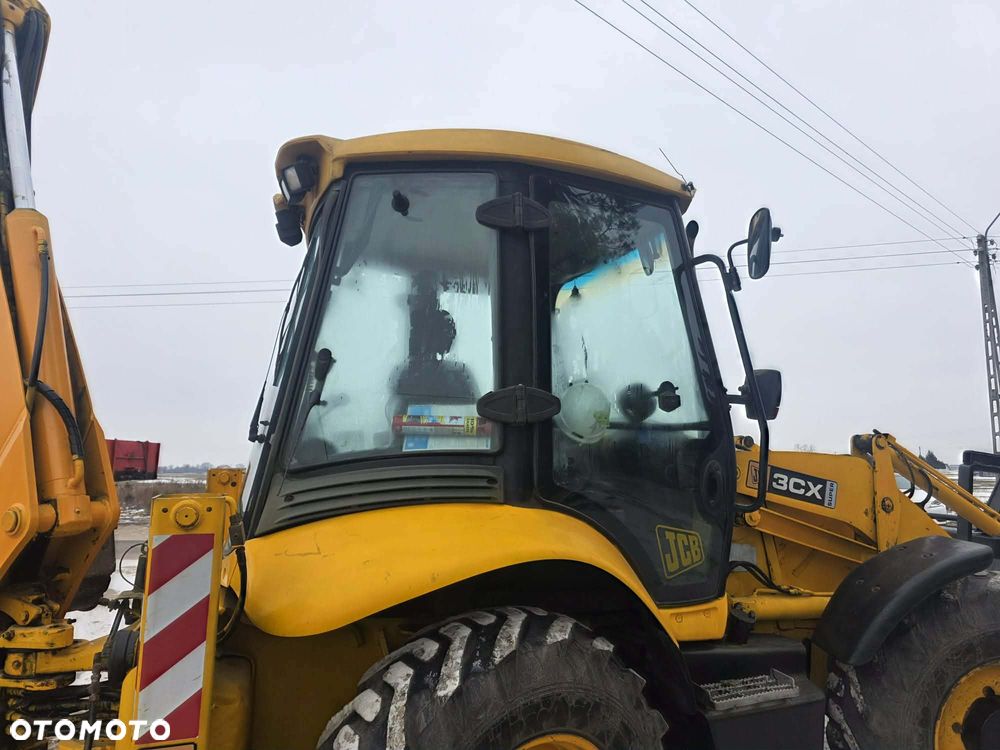JCB 3CX - 8