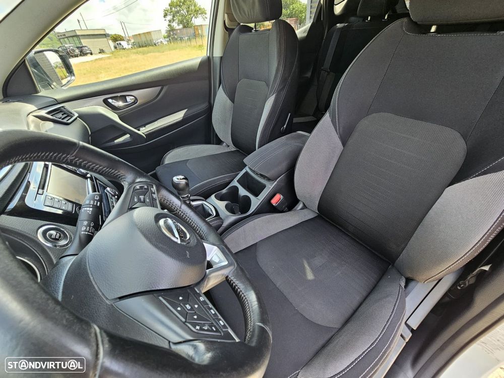 Nissan Qashqai 1.6 dCi N-Connecta 18 RS+PS - 20