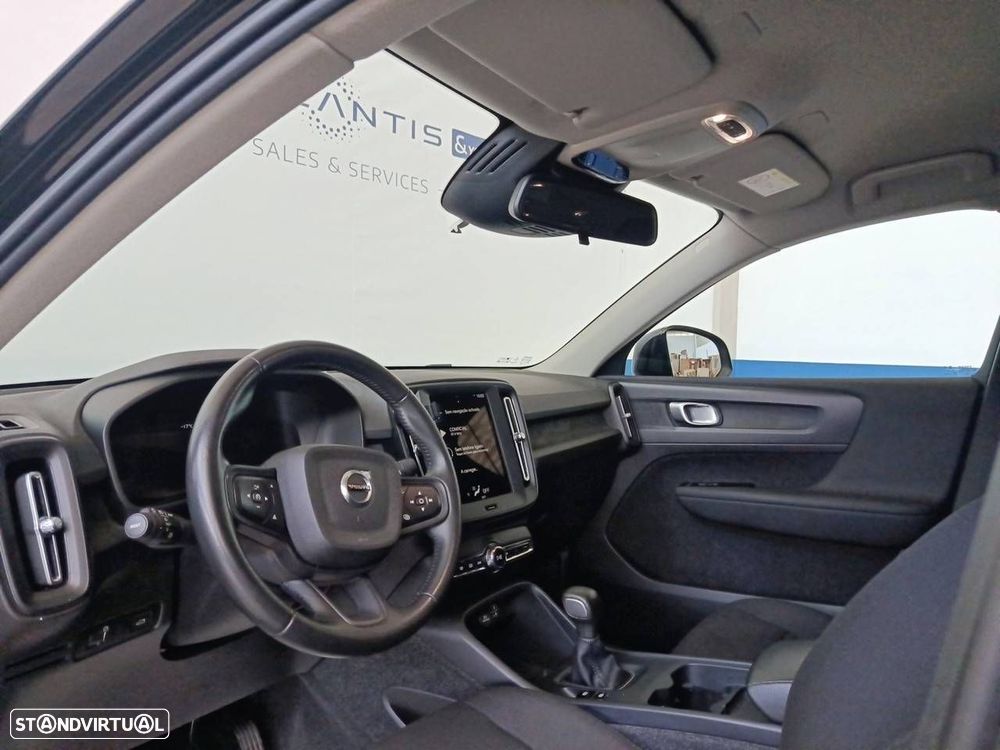 Volvo XC 40 1.5 T2 Momentum Core - 8