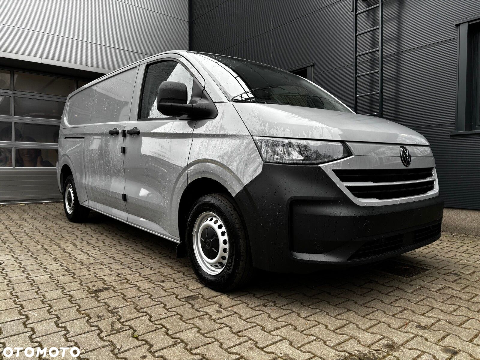 Volkswagen Transporter L2 2.0 TDI 4MO 150 KM 8-b automat. - 20