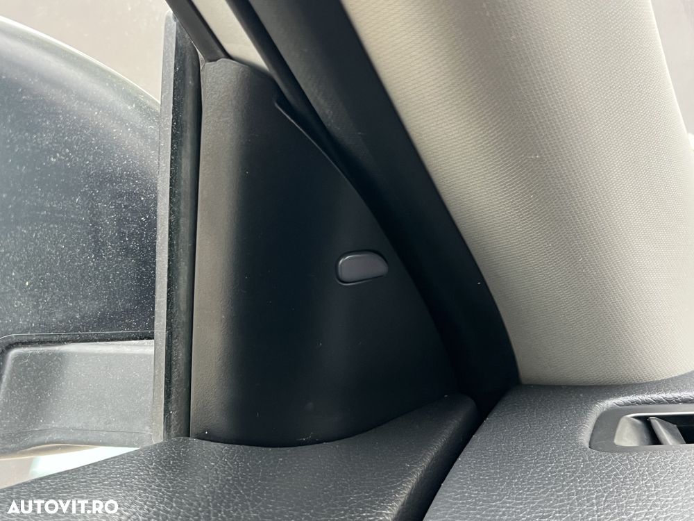 Nissan X-Trail 1.7 dCi N-Connecta - 24