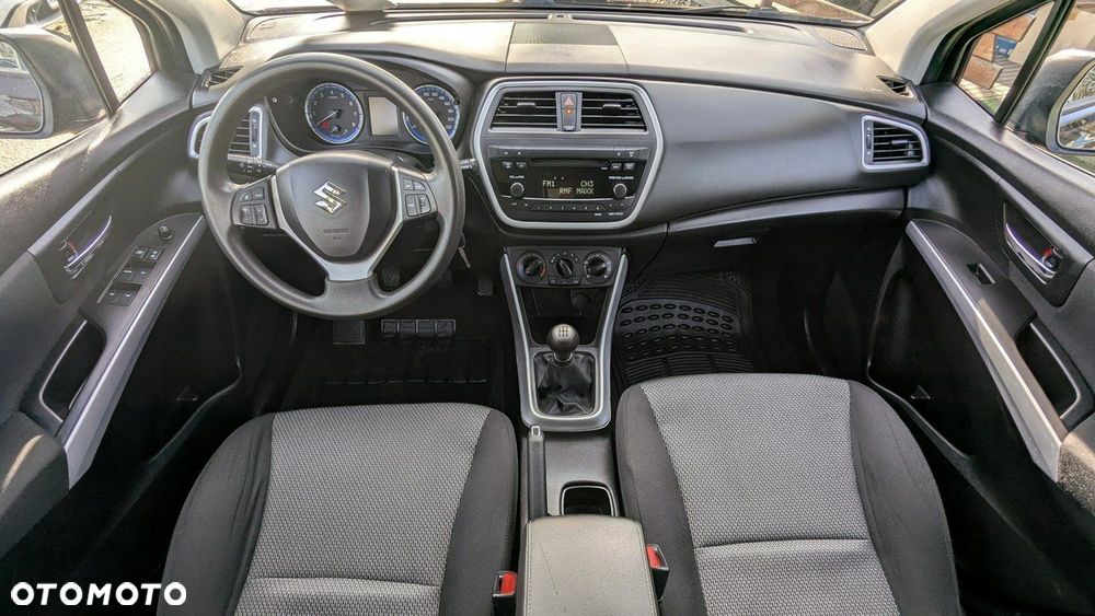 Suzuki SX4 S-Cross - 19