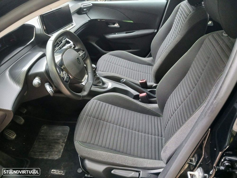 Peugeot 208 1.2 PureTech Active Pack - 31