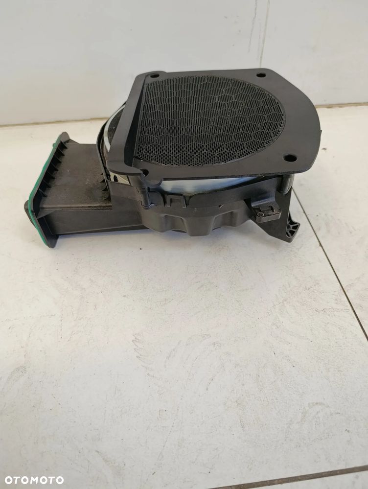 Głośnik subwoofer harmankaroon BMW X4 G02 - 5