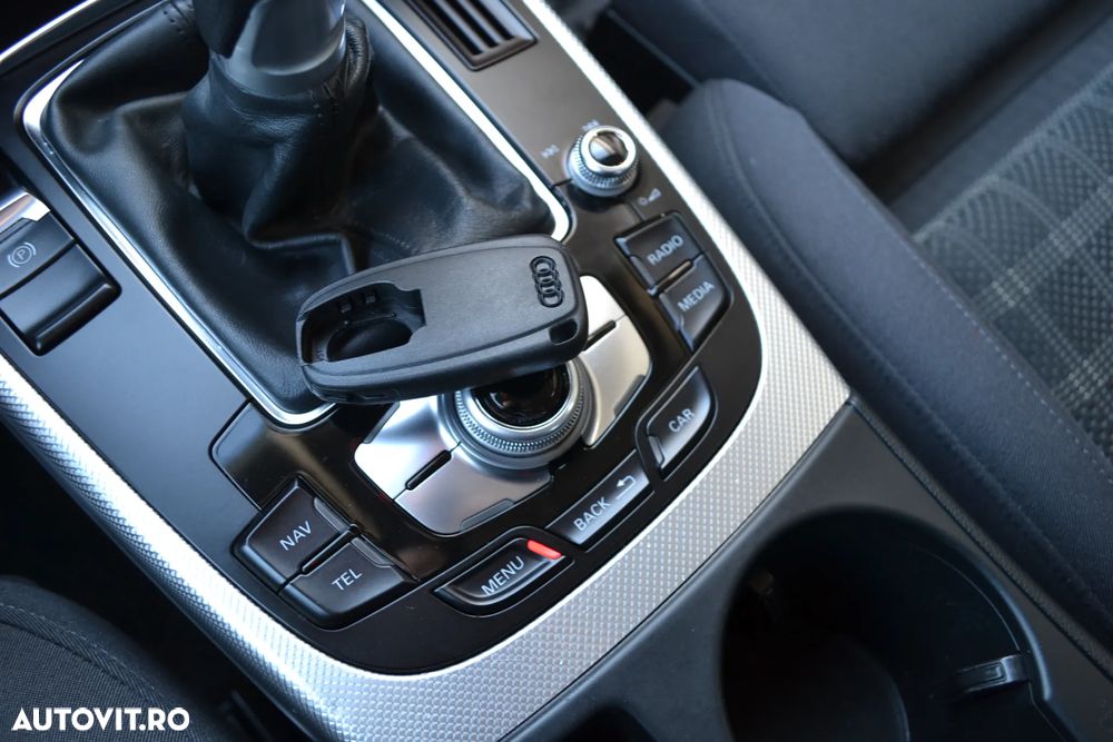 Audi A4 2.0 TDI DPF Ambition - 30