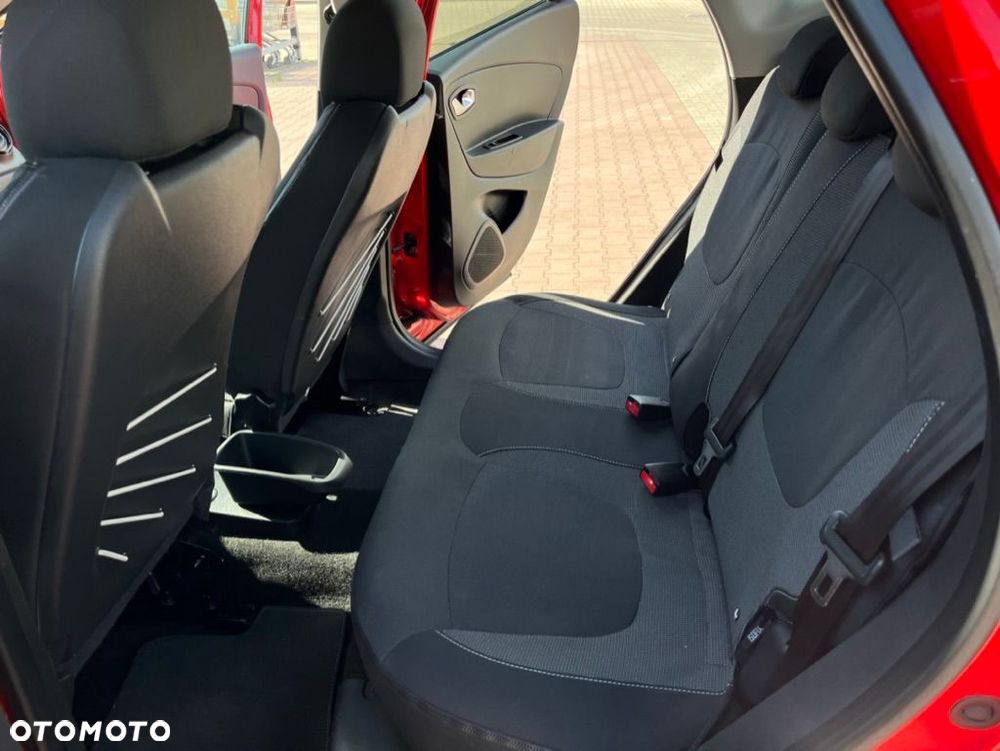 Renault Captur 1.5 dCi Zen EDC - 17