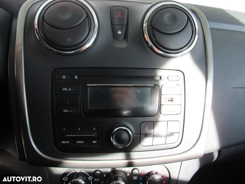 Dacia Sandero TCe 90 Laureate - 16