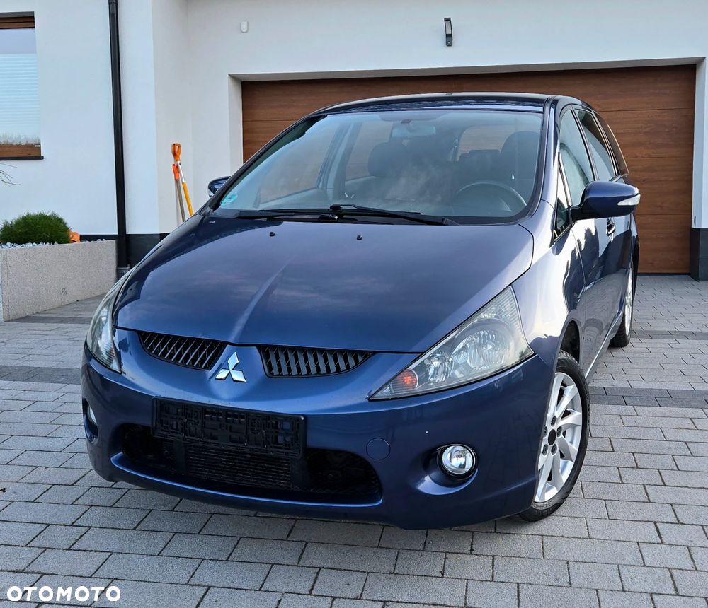 Mitsubishi Grandis 2.0 DI-D 7-Sitzer Intense - 16