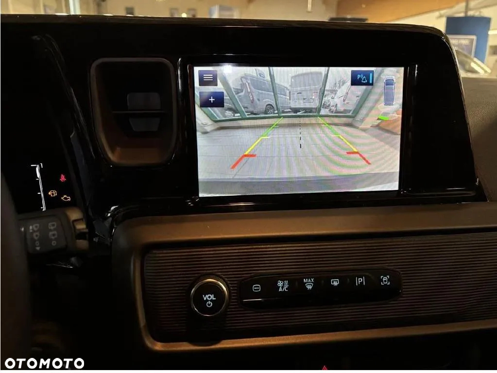 Ford Transit Courier 100KM - 12