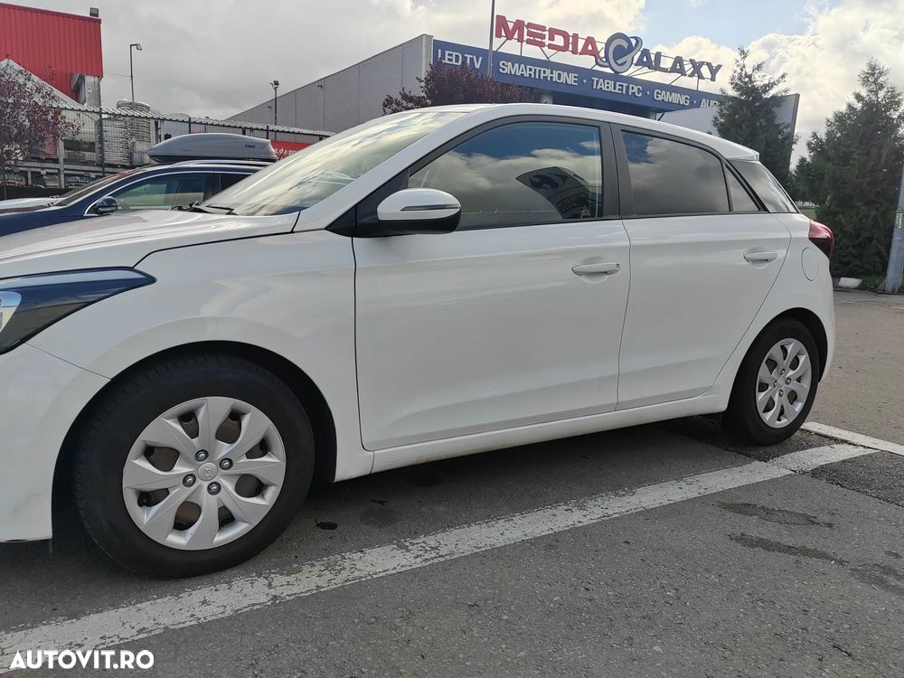 Hyundai i20 1.2 L 84CP 5DR Comfort - 4