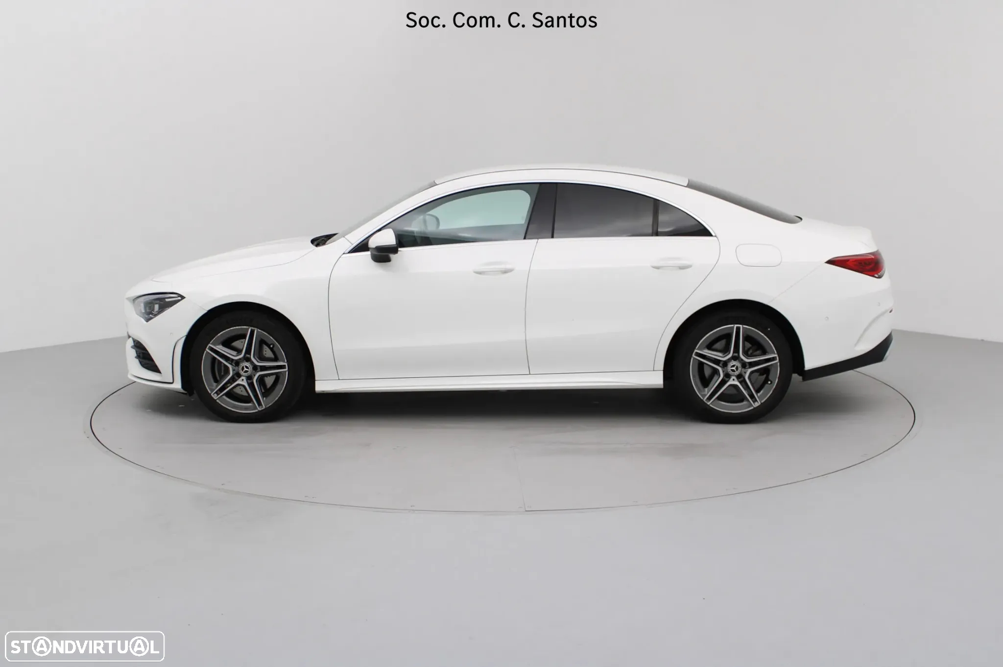 Mercedes-Benz CLA 250 e AMG Line - 4