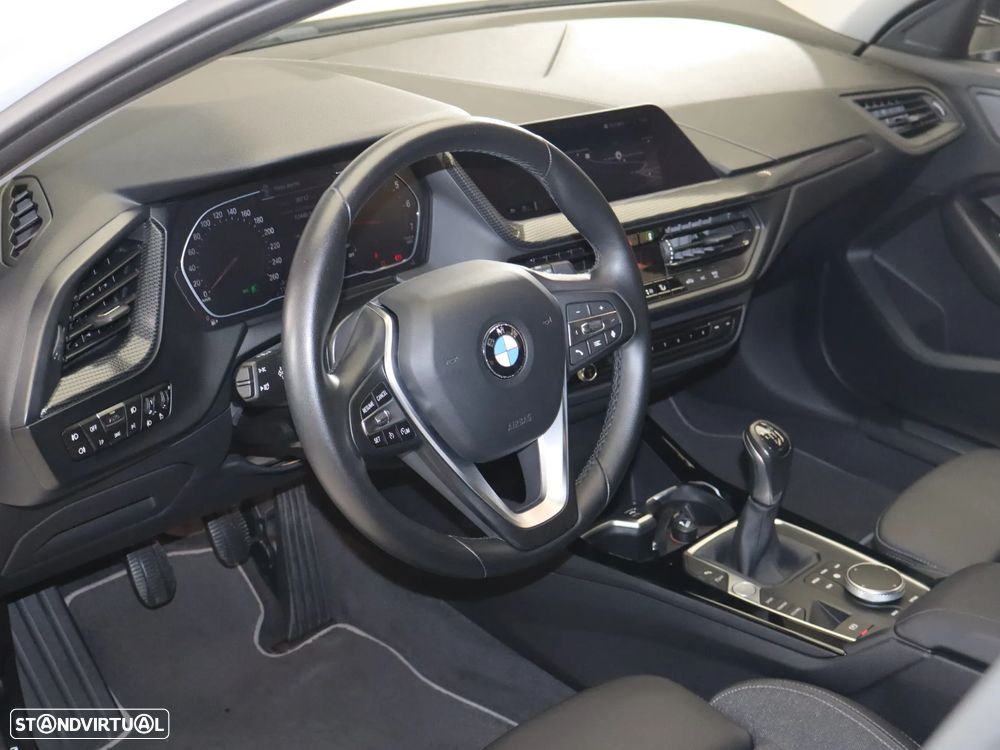 BMW 116 i Sport Line - 19