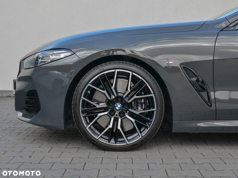 BMW Seria 8 840i xDrive - 10