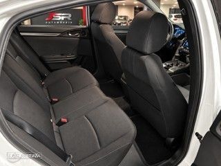 Honda Civic 1.0 i-VTEC Elegance - 8