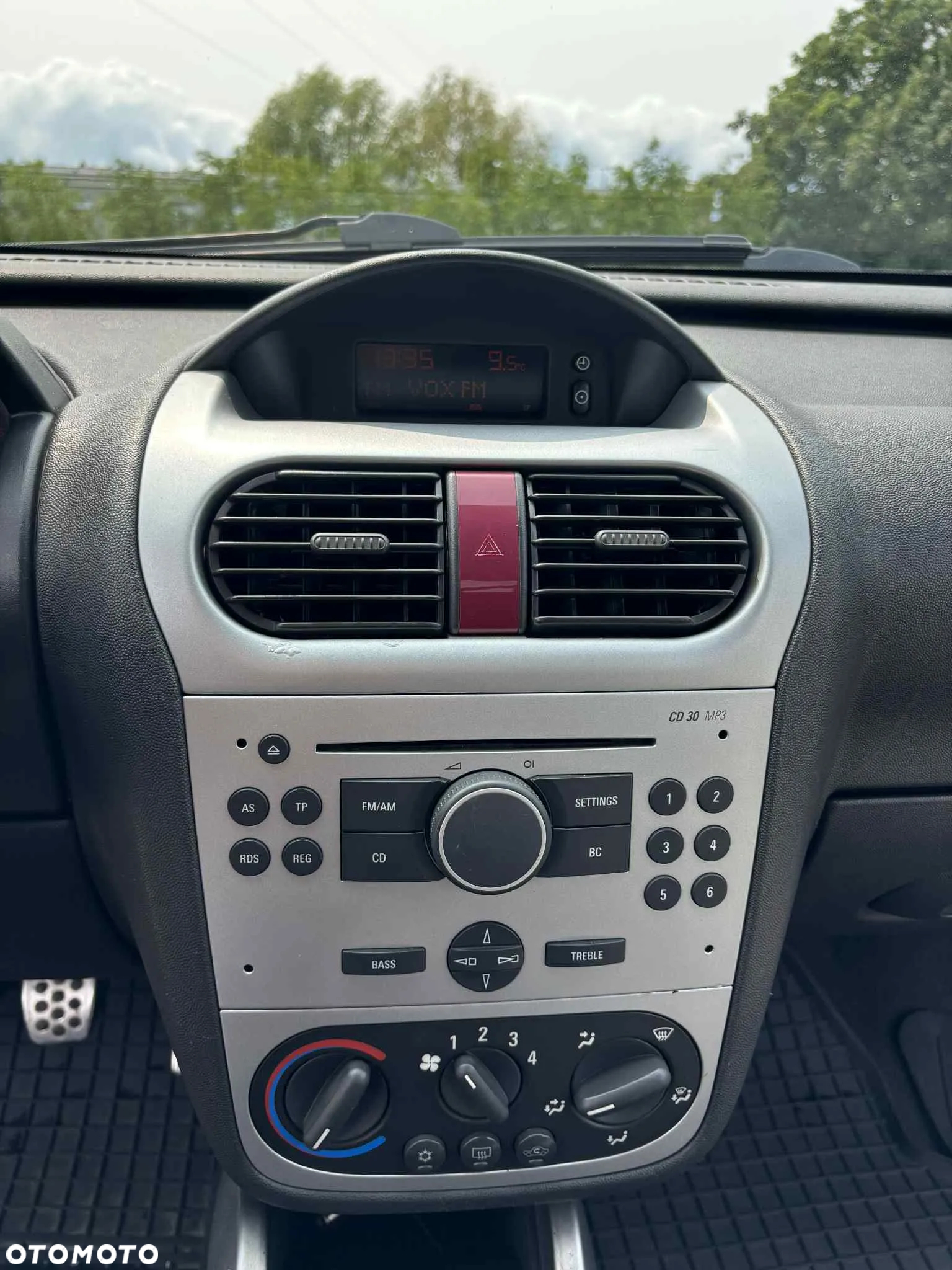 Opel Tigra - 12