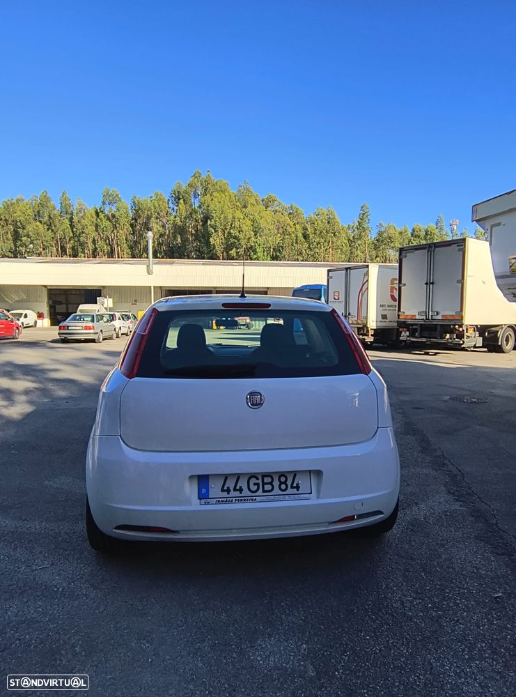 Fiat Grande Punto - 6