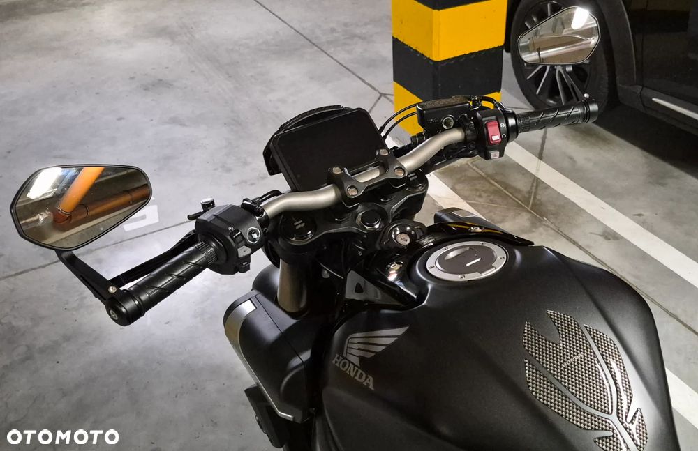 Honda CB - 10