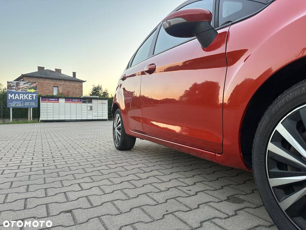 Ford Fiesta - 25