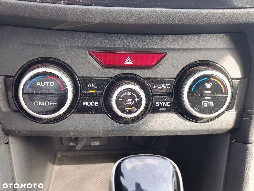 Subaru Impreza 2.0i Exclusive (EyeSight) Lineartronic - 25