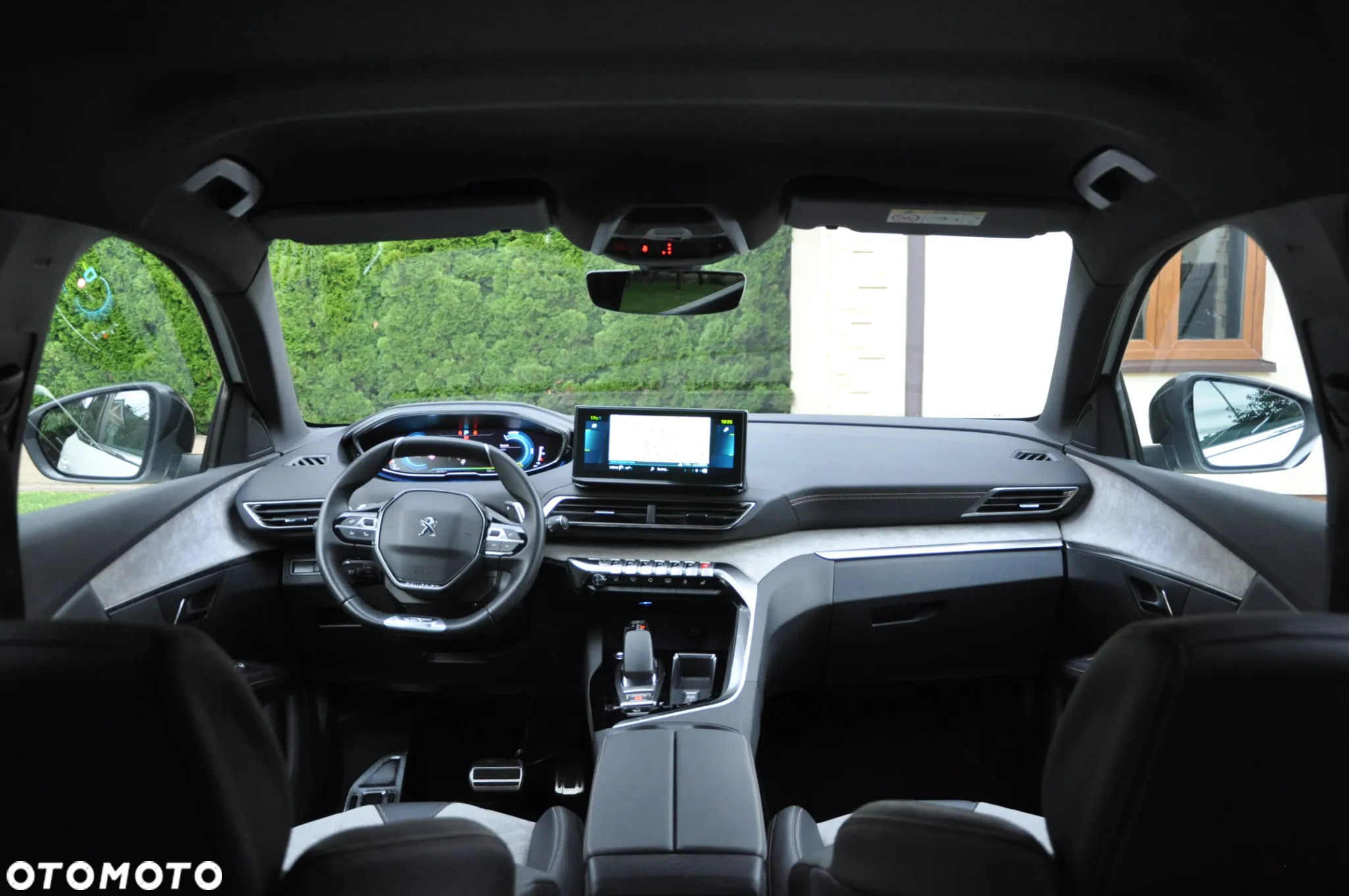 Peugeot 3008 1.6 PureTech HYbrid GT Line S&S EAT8 - 9