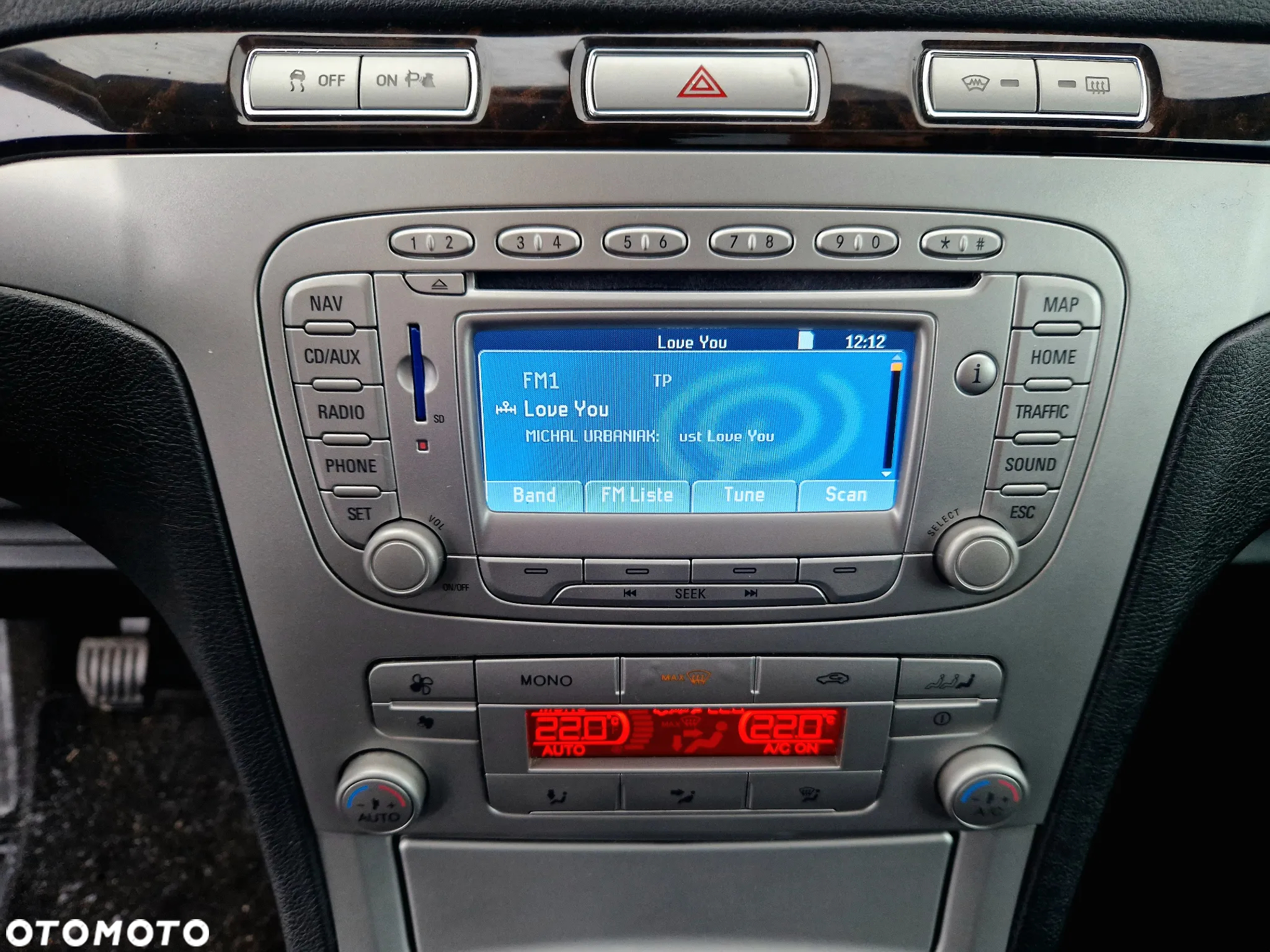 Ford Galaxy 2.0 Ghia - 23