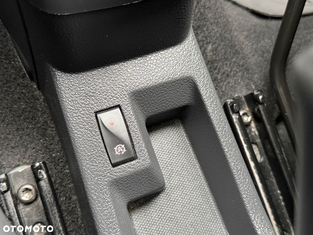 Dacia Lodgy TCe 115 Stepway - 19