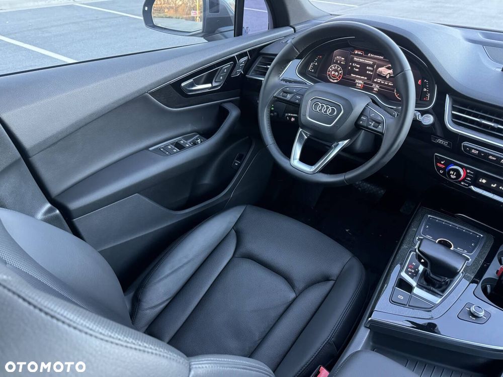 Audi Q7 3.0 TFSI Quattro Tiptr - 35